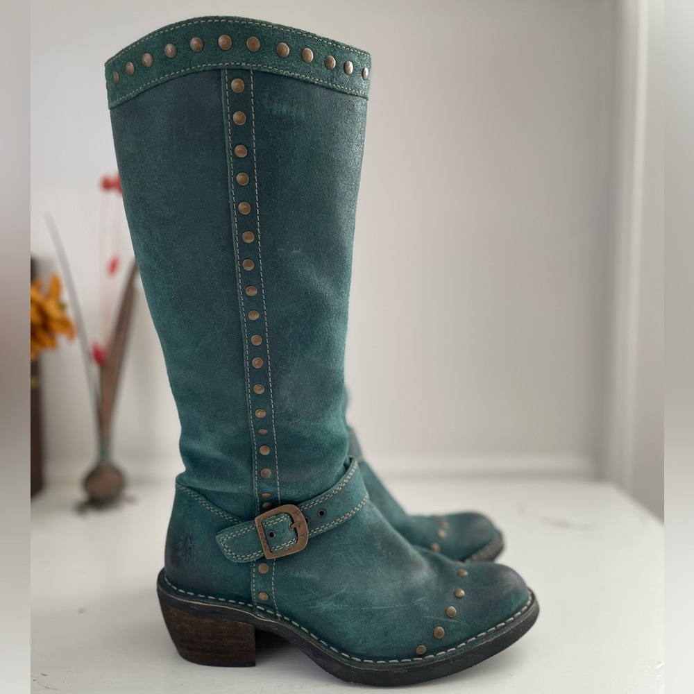 FLY LONDON / VVGUC turquoise calf boots round toe size 38 suede